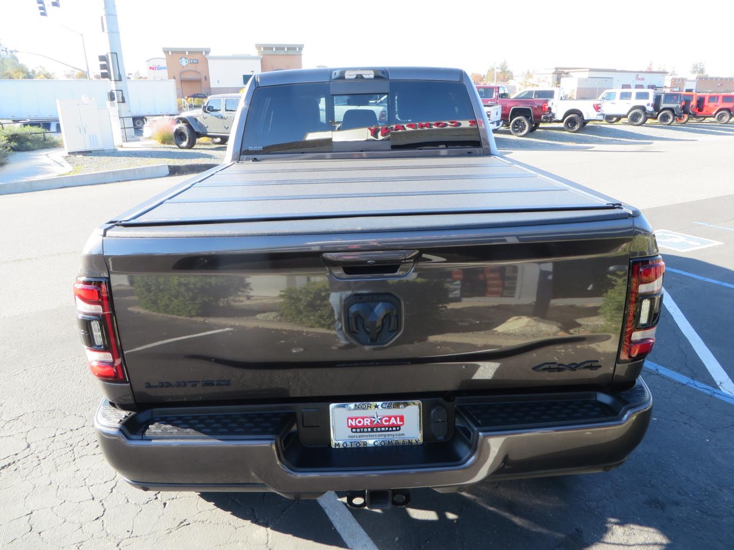 2021 CHARCOAL /BLACK RAM 2500 Limited Mega Cab 4WD (3C6UR5TL0MG) with an 6.7L L6 OHV 24V TURBO DIESEL engine, 6A transmission, located at 2630 Grass Valley Highway, Auburn, CA, 95603, (530) 508-5100, 38.937893, -121.095482 - Must see Limited Mega Cab sitting on a BDS 6" long arm suspension system, 22" Gear Forged wheels, and 37" Nitto Recon Grappler tires. - Photo#11